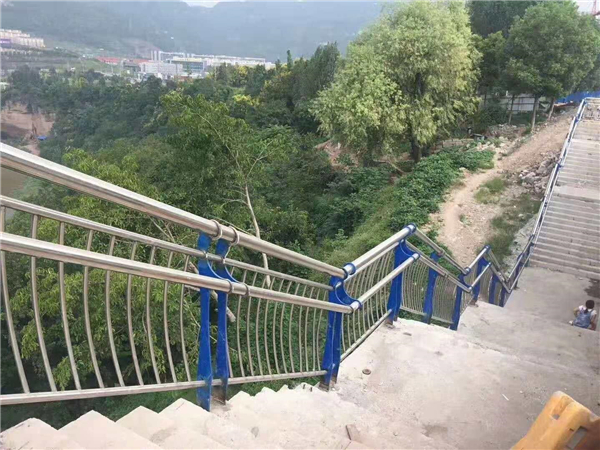 济宁不锈钢桥梁栏杆