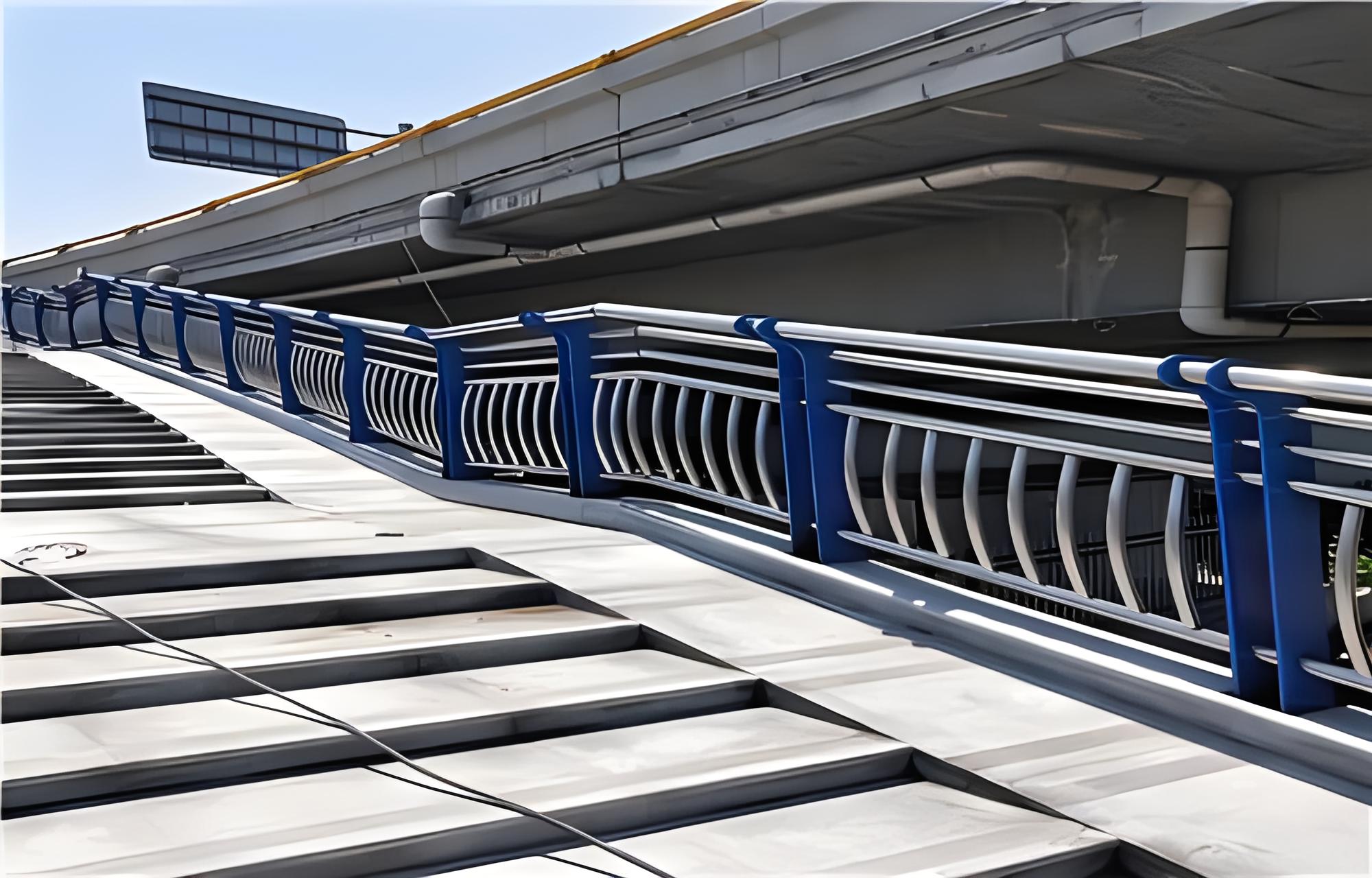 济宁不锈钢桥梁护栏维护方案：确保安全，延长使用寿命